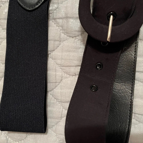 VINTAGE~2~STRETCH/ BUCKLE BELTS~M/L - Picture 4 of 4